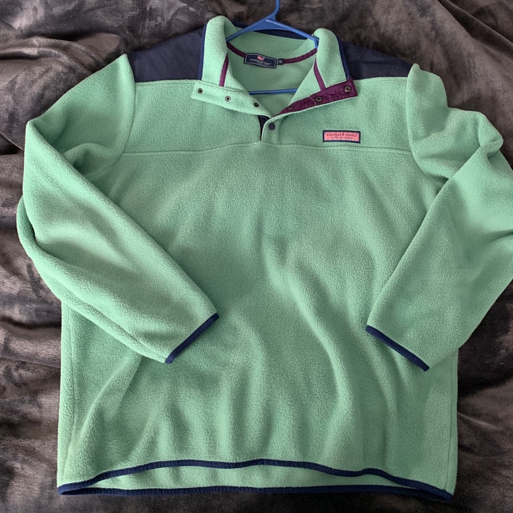 Vineyard Vines Snap Fleece